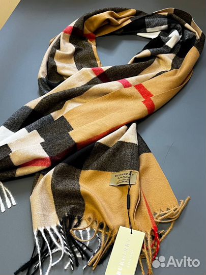 Шарф burberry