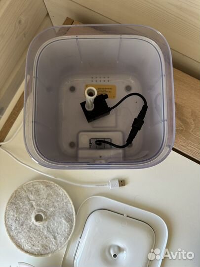 Поилка для собак и кошек petkit