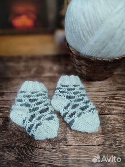 Носочки детские из козьего пуха