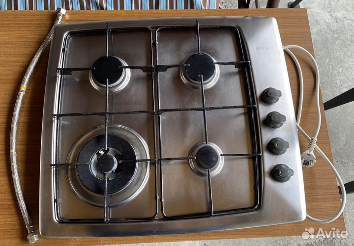 Продаю встраиваемую газоваю варочную панель
