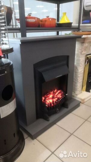 Электрокамин с эффектом пламени