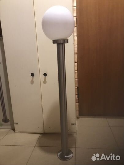 Уличный фонарь