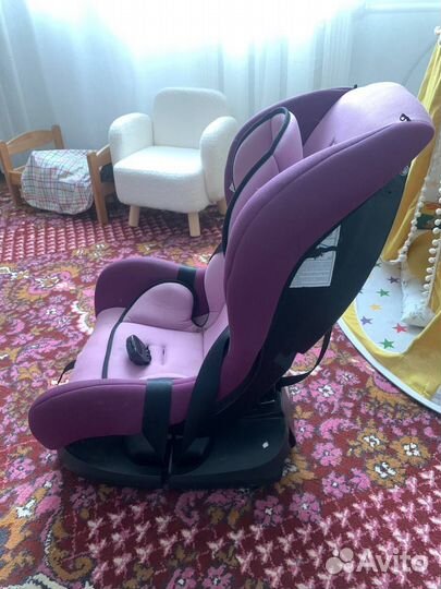 Автомобильное кресло