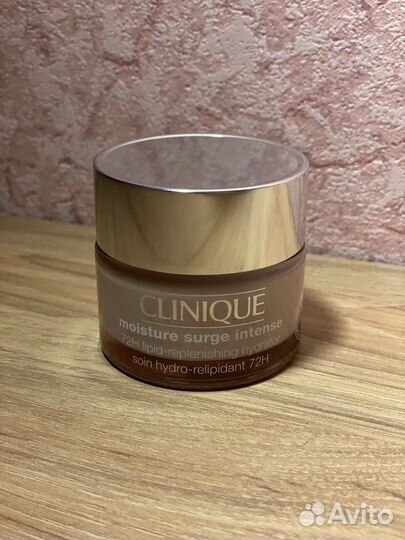 Крем для лица Clinique Moisture Surge intense