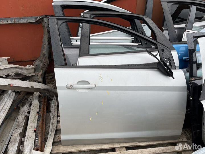 Форд фокус 2 рестайлинг дверь передняя задняя