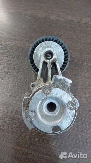 Натяжитель ремня Bmw 525I E60 N52B25AF 2006