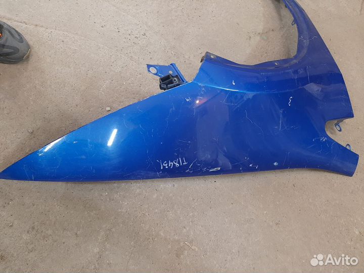 Крыло переднее правое Honda Civic 5D