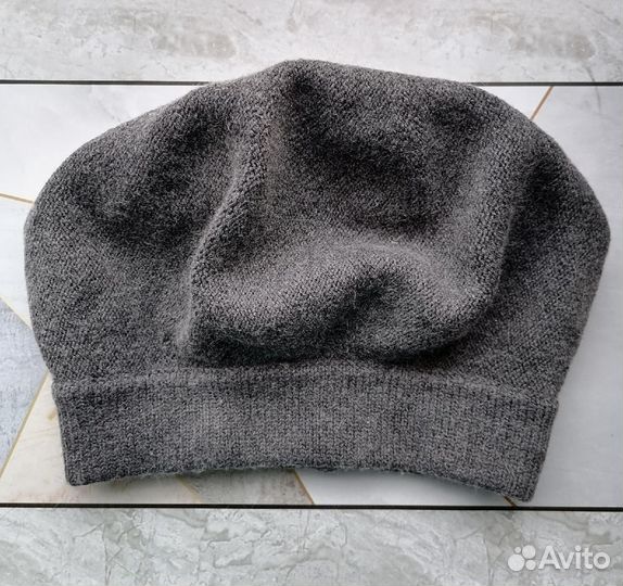 Женский берет из кашемира