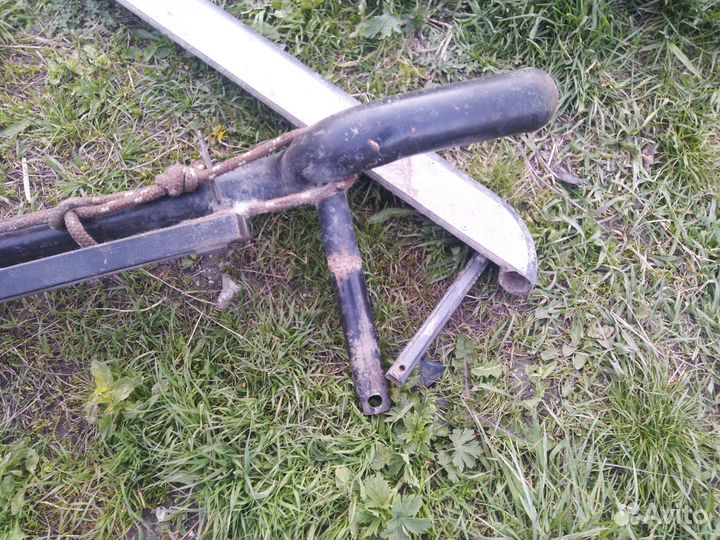 Кенгурятник 2121