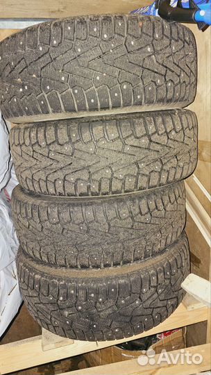 Pirelli Carrier 205/55 R16