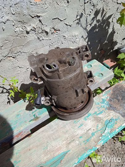 Компрессор кондиционера nissan almera n 16