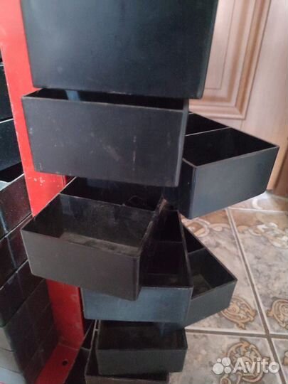 Система хранения / органайзер / стойка для мелочей