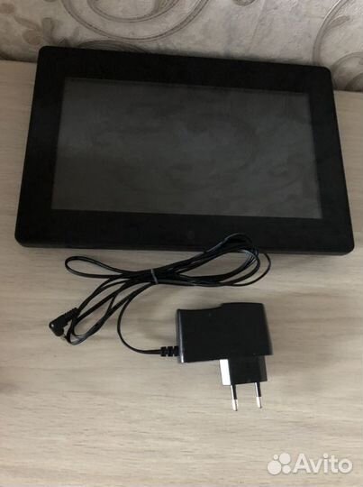 Цифровая фоторамка Digma