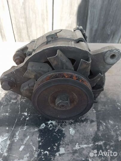 Генератор для автомобиля Москвич