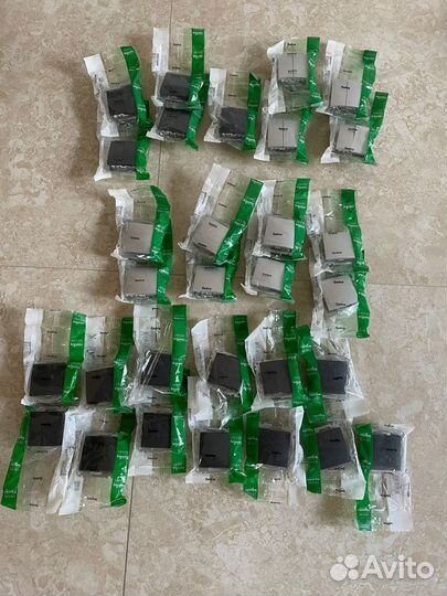 Выключатели и рамки Шнейдер Седна