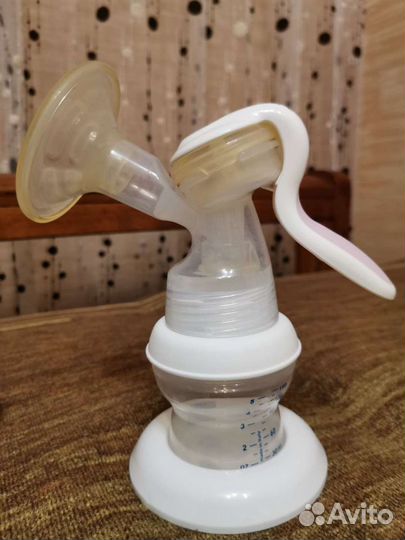 Молокоотсос ручной chicco natura feeling
