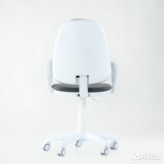 Офисное кресло Премьер, белый пластик, ткань серая