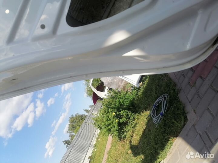 Дверь задняя правая калина уневирсал