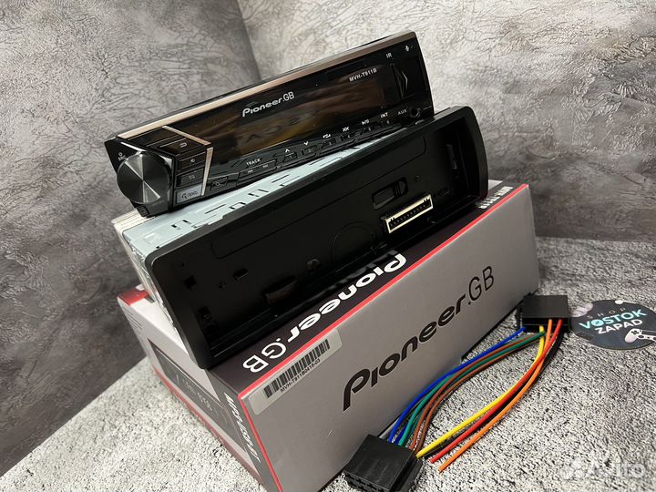 Магнитола Pioneer 911 с Bluetooth