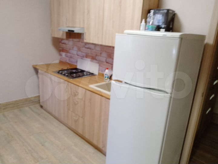 2-к. квартира, 60 м², 1/1 эт.