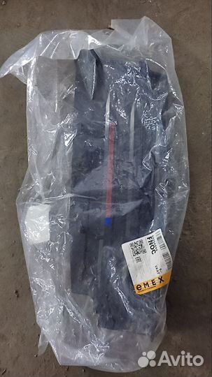 Подножка зад бампера правая Mitsubishi L200 2018