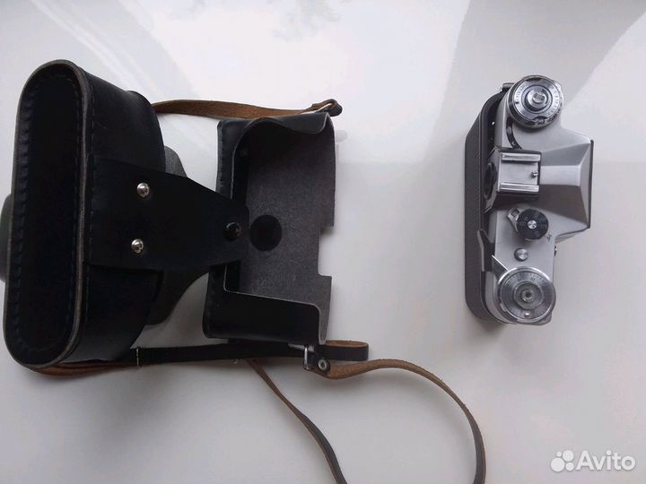 Фотоаппарат Зенит Е с олимпийской символикой