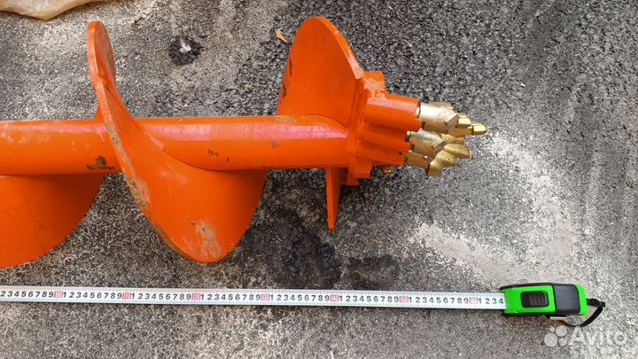 Гидробур (ямобур) на экскаваторы-погрузчики