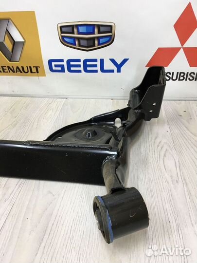 Балка подвески зад renault sandero 2