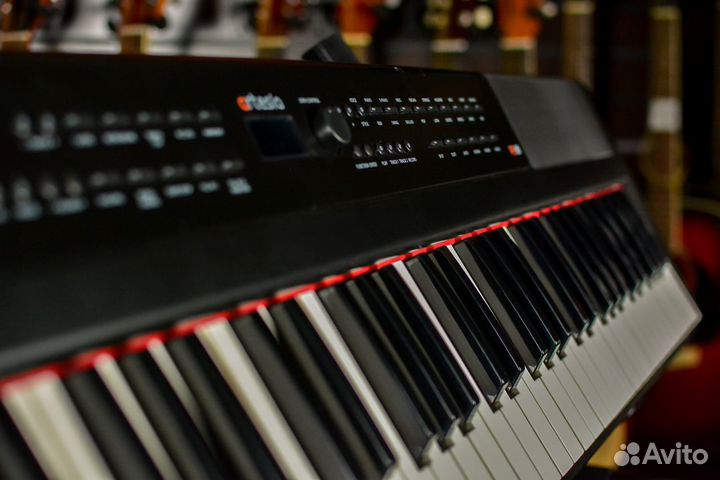 Цифровое фортепиано Artesia