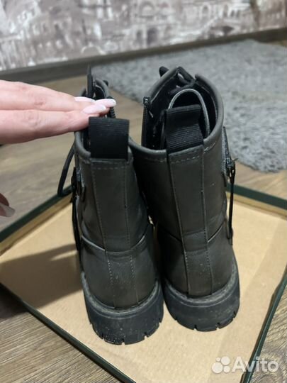 Ботинки женские