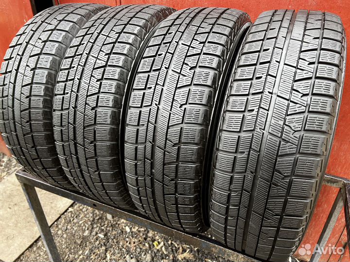 Yokohama Ice Guard IG50 215/65 R16 98Q