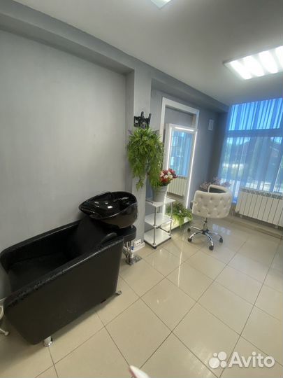 Сдается место мастера маникюра, парикмахера