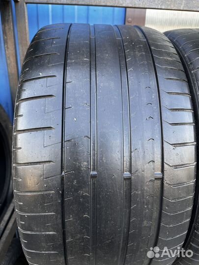 Pirelli P Zero PZ4 315/35 R21 111Y