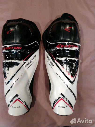 Экипировка для хоккея в хорошем состоянии