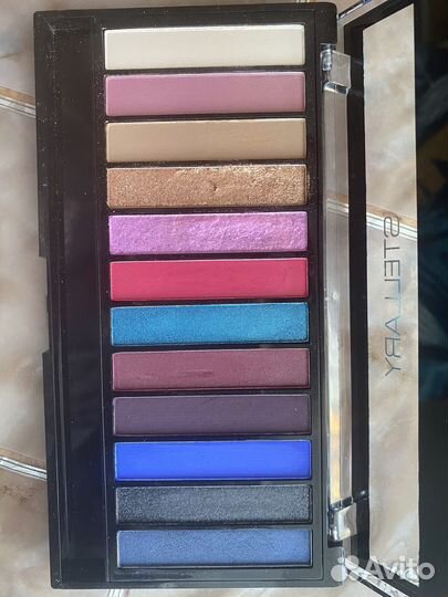 Тени для век