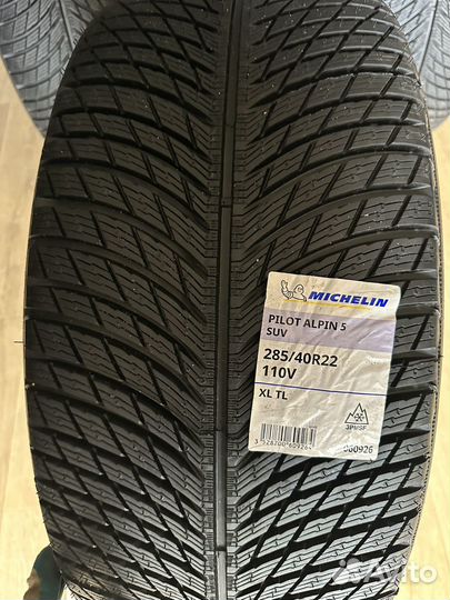 Michelin Pilot Alpin 5 SUV 285/40 R22 110V