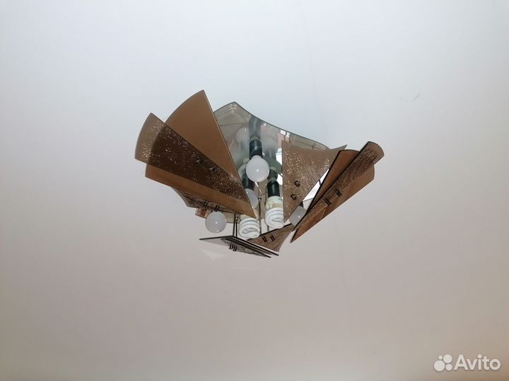 Люстра потолочная