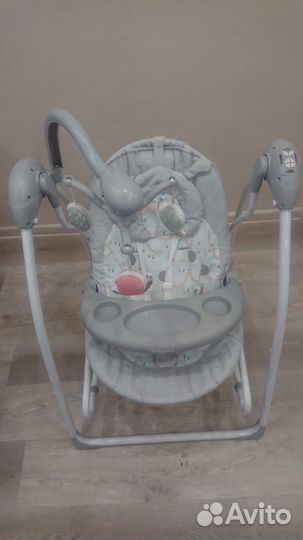 Стульчик-качель для кормления