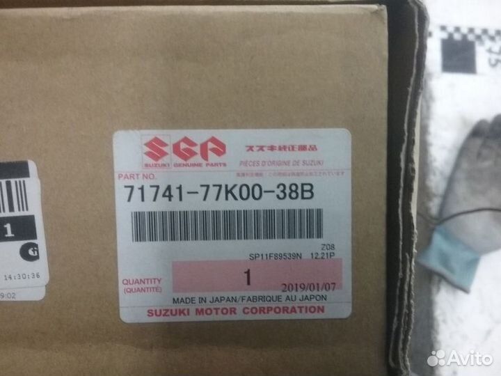 Решетка радиатора Suzuki Grand Vitara JT Restail 1