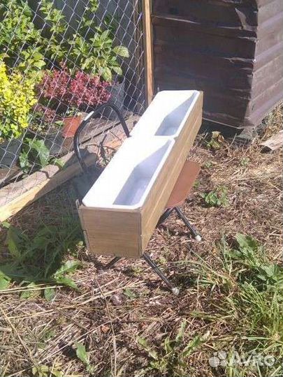 Ящик цветочный балконный