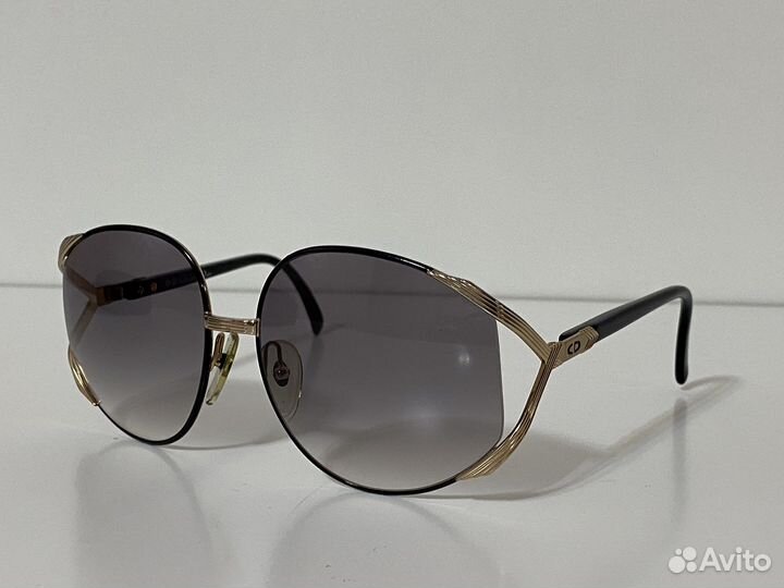 Солнцезащитные очки Christian Dior 2250 48