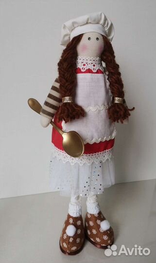 Кукла интерьерная