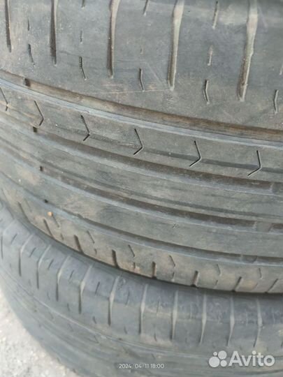 Continental ContiPremiumContact 5 225/60 R17 99V