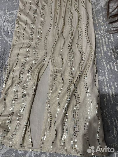 Платье вечернее