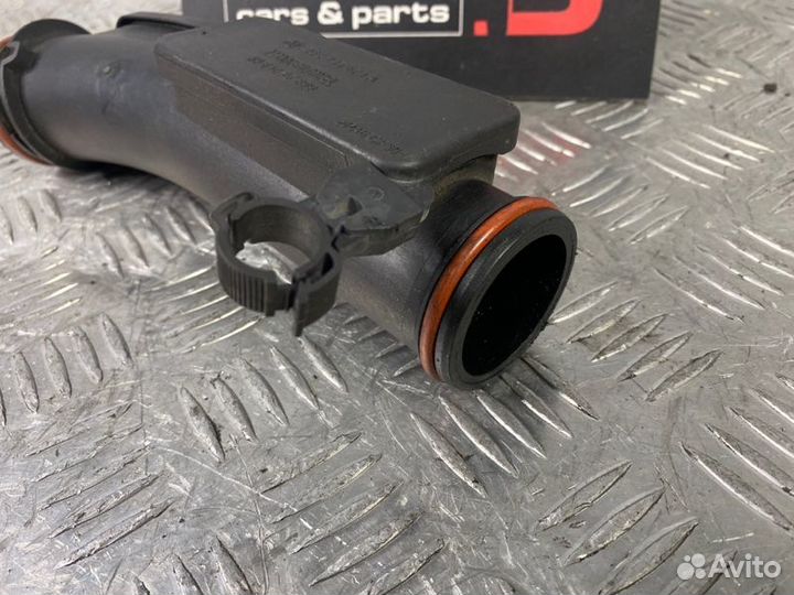 Патрубок интеркулера Volkswagen Golf MK6 CAV