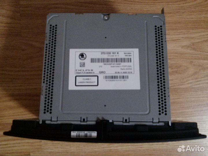 Головное мультимедийное устройство