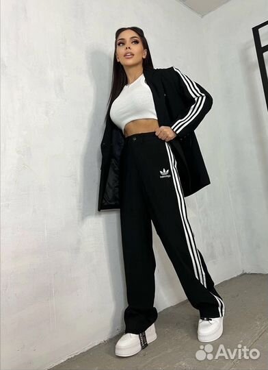 Готовый бизнес магазин одежды,женской и мужской