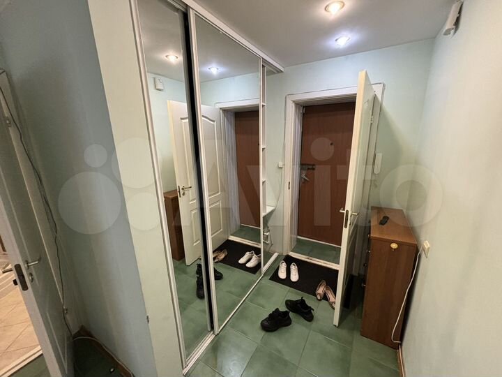 2-к. квартира, 66 м², 2/5 эт.