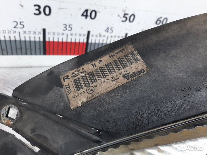 Фара передняя для Peugeot-Citroen Picasso 6205W0