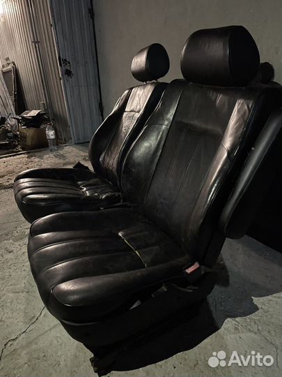 Bmw 5 e34 кожаный салон